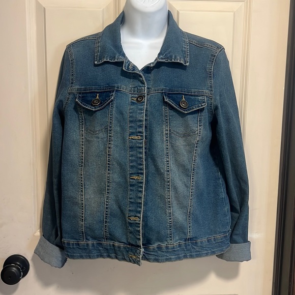 BACCINI Denim Jacket. New condition Small - Picture 1 of 6